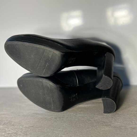 Naturalizer SZ 9.5 Berlin Black Leather Platform Block Heel Pump Timeless Career - Picture 7 of 7